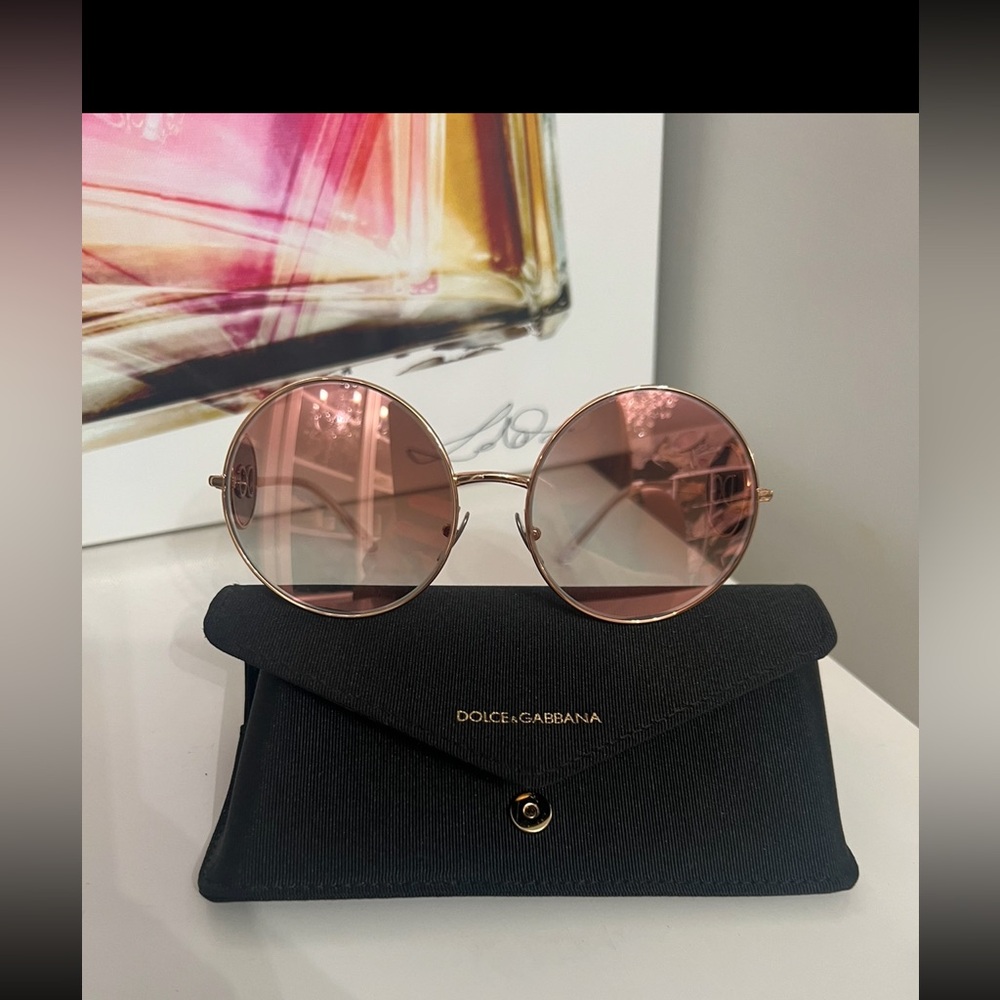 Dolce and Gabbana Authentic New rose gold sunglasses. - Picture 2 of 15